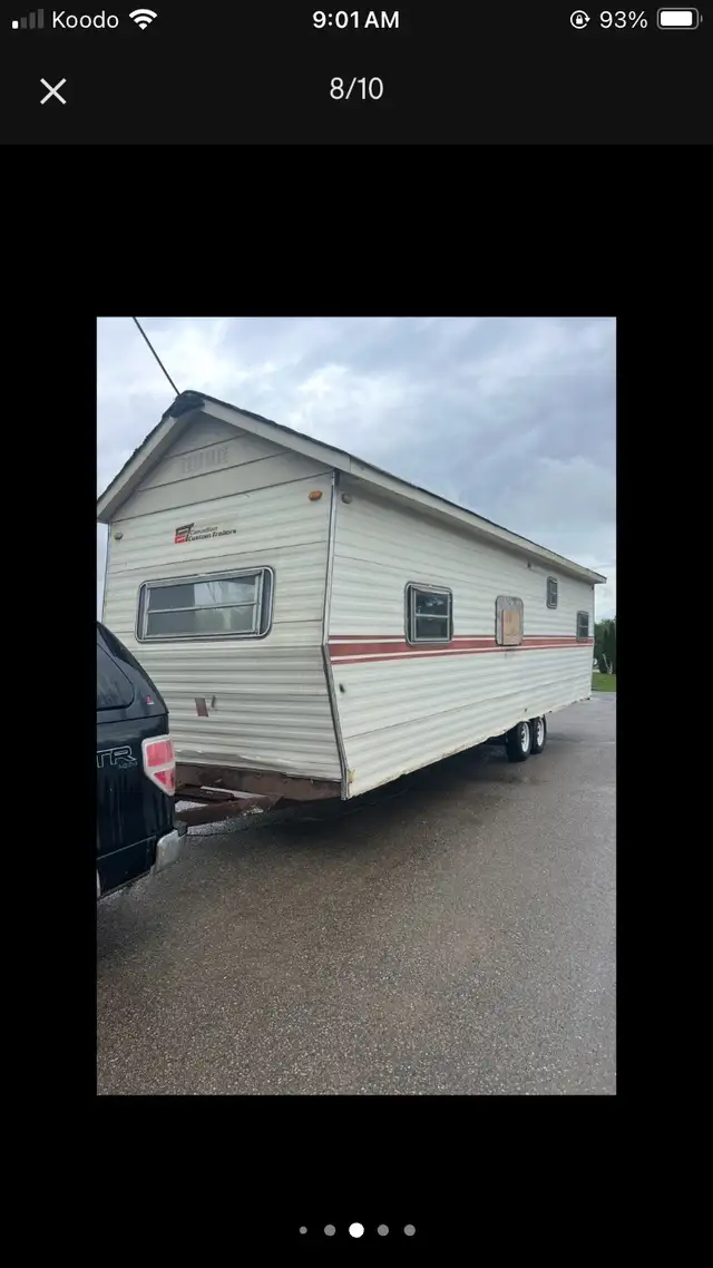 10 park models 40’’ tiny homes camper trailers living house bu in Other in Barrie - Image 3