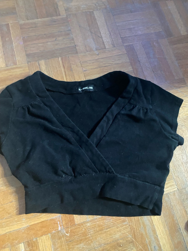 (S) Cropped Shirt in Women's - Tops & Outerwear in Oshawa / Durham Region