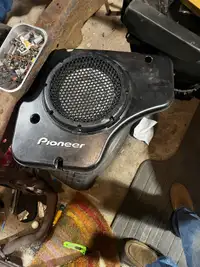Factory Pontiac g5 subwoofer with harness pigtail 