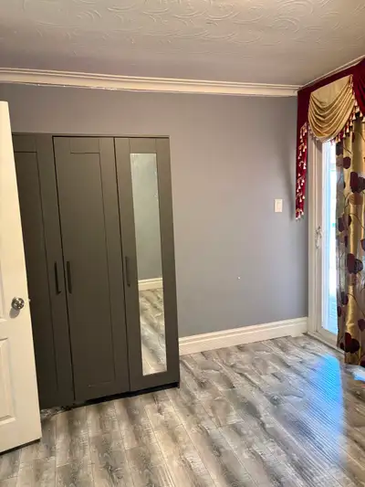 Room for rent near Westwood mall from June 1st available for girls and couples only.one car parking.