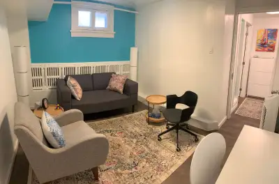 TheAnnexExchange.com RENOVATED DEDICATED OFFICE SPACES AT BLOOR AND SPADINA. 1 of 2 offices on the l...