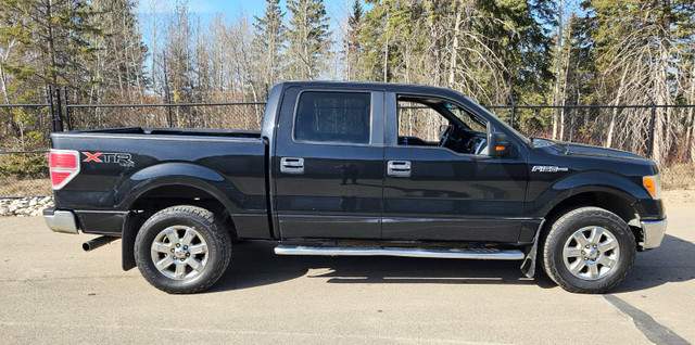2013 FORD F150 XTR CREWCAB 4X4 "COMPLETE INSPECTION" in Cars & Trucks in Edmonton - Image 4
