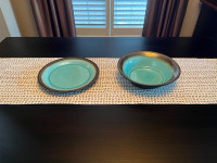 Stoneware plate and bowl set 