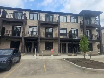 Beatiful Townhouse available for rent in Guelph