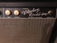 Fender Custom Vibrolux  Reverb Tube Amplifier