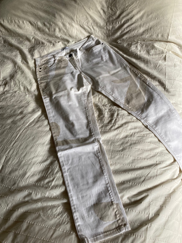 Plusieurs jeans à 5$ dans Femmes - Pantalons et shorts  à Ville de Montréal - Image 2