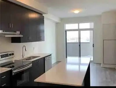 1 Bedroom + Den 1 Underground Parking Internet Included Utilities Excluded from Rental Price DECEMBE...