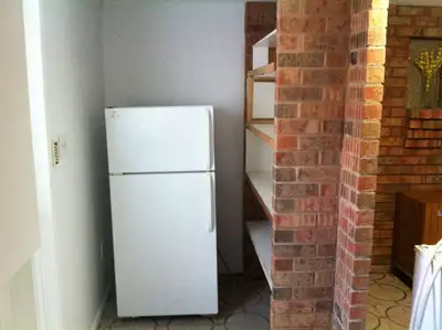 One bedroom basement apartment for rent, Absolutely No Pet, Non-Smokers. 8-10 Minutes walking distan...