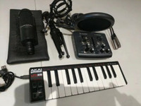 Condenser Microphone, M-Track, Akai Keyboard