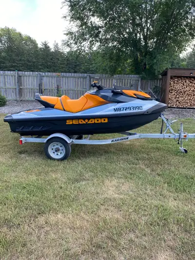 Selling our 2020 Seadoo Gti se, shows like new, runs great, had it out for two hours last weekend. T...