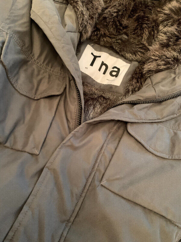 Ladies TNA Parka Coat in Women's - Tops & Outerwear in Markham / York Region - Image 2