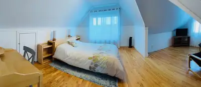 2 chambres disponibles à partir du 4 janvier 2026 Belle maison ensoleillée entièrement meublée de 2...