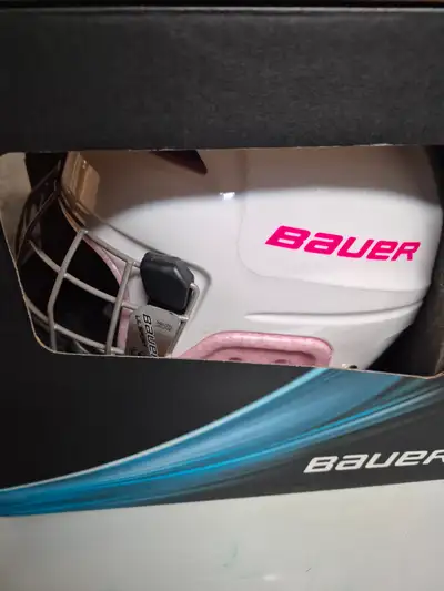 Youth Bauer Lil' Sport Hockey Helmet & Cage Combo, White & Pink, View more