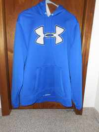 Under Armour XL Hoodie, great condition. Worn once and washed,