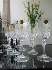 8 Crystal 24% Lead Champagne Glasses Danube in Original Boxes