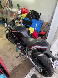 Ducati Monster 821 Black Steath 2019