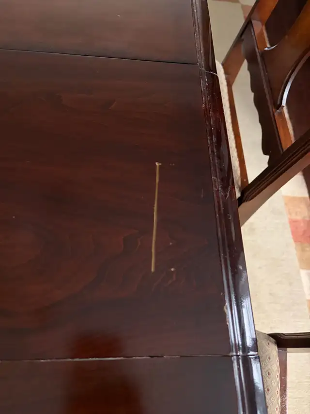 Antique Dining  Room Set with Sideboard in Dining Tables & Sets in City of Toronto - Image 7