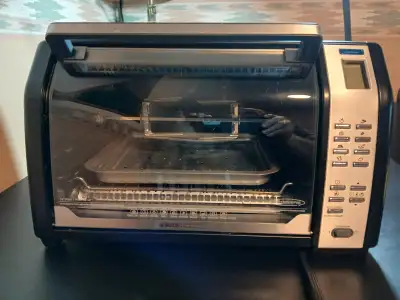 Black and Decker Convection Oven/Toaster, View more