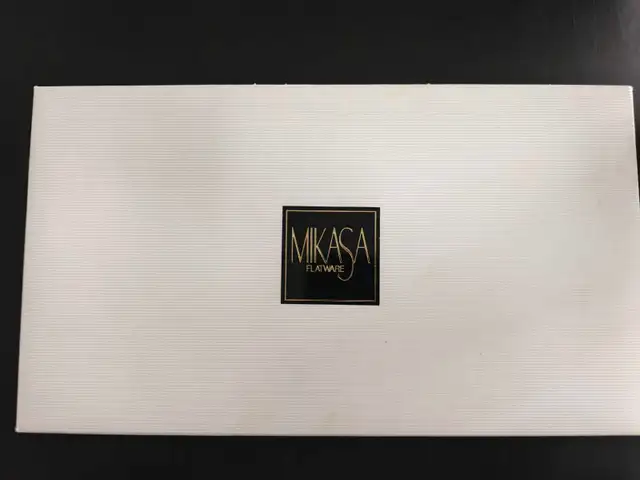 Mikasa Cheese Set471399234295582721