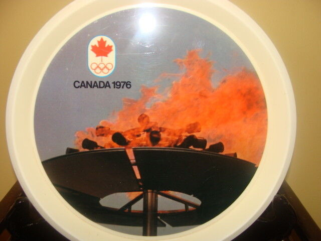 6 assiettes ou cabarets, en plastique, Canada Olympiques 1976 dans Art et objets de collection  à Laval/Rive Nord - Image 2