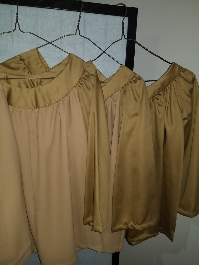 Junior Church Choir Gowns  in Other in Belleville - Image 4