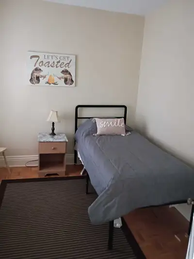 ATT. BRUCE POWER WORKERS. GREAT LOCATION Downtown PORT ELGIN. Shared accommodation. $250 per week. I...