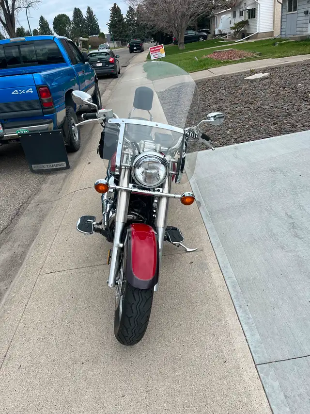 2000 Yamaha V-Star 650 Classic in Street, Cruisers & Choppers in Lethbridge - Image 3
