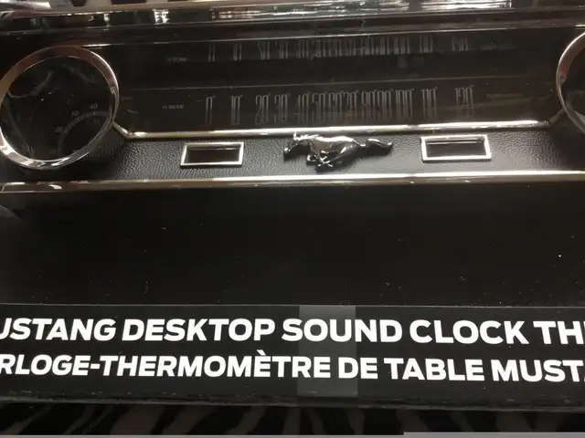 MUSTANG 1965 FIFTY YEARS DESKTOP SOUND CLOCK AND THERMOMETER in Arts & Collectibles in La Ronge - Image 10