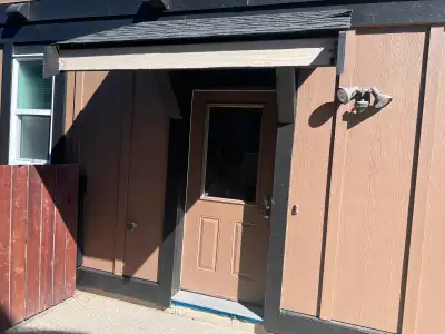 Spacious 3-Bedroom Home with 2 Separate Suites in Colwood