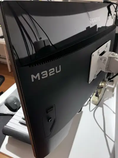 Monitor GYGABYTE M32U, View more
