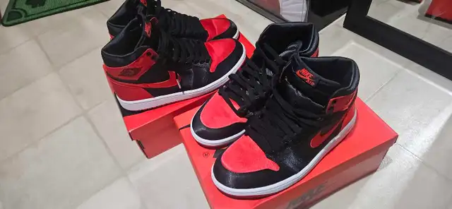 jordan 1 bred satin in Men's Shoes in Lethbridge - Image 5