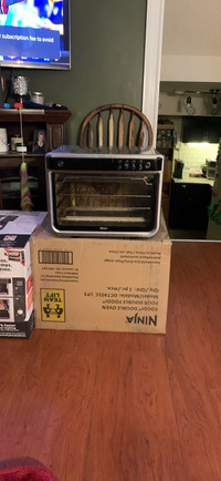 Ninja 10 in 1 , model # DR201C,AirFryer/Convection Oven 