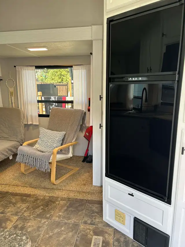2012 sunnybrook Harmony in RVs & Motorhomes in Laval / North Shore - Image 6