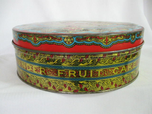 BOITE GATEAU AUX FRUITS 5 LB. VINTAGE WONDER BAKERIES  CAKE TIN dans Art et objets de collection  à Ouest de l’Île - Image 3