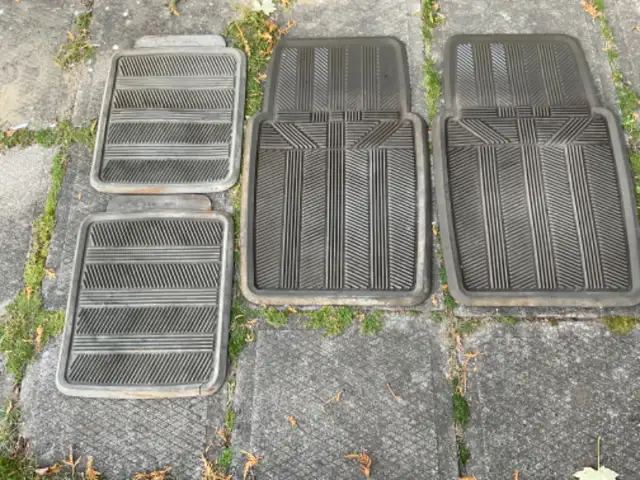 Tapis d’auto d’hiver in Other in Drummondville - Image 2