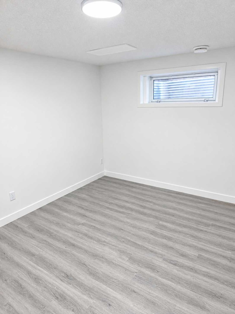 Beautiful legal Basement for Rent 5