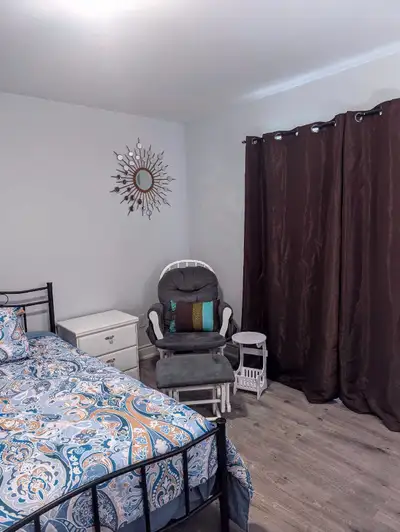 Furnished room for rent