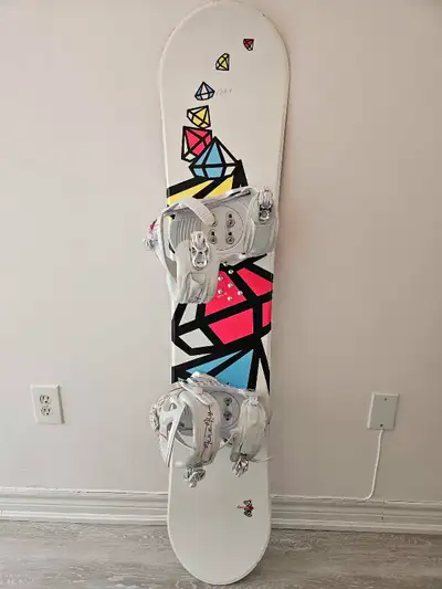 Firefly snowboard with bindings 