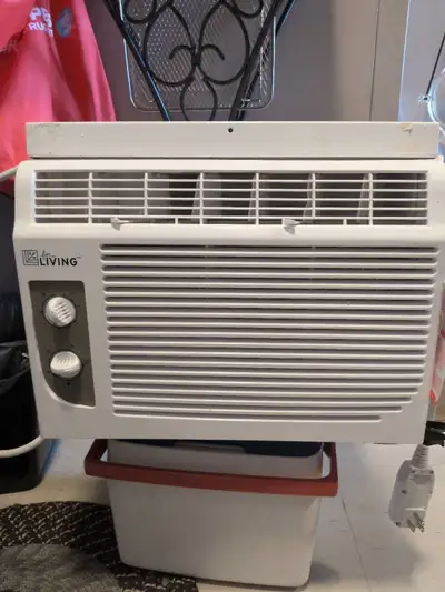 New : 5000 BTU AIR CONDITIONER, View more