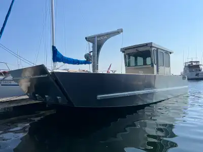 Brand new 28’ landing craft for sale. **Price does not include motor or trailer** 28’ long x 10’ wid...