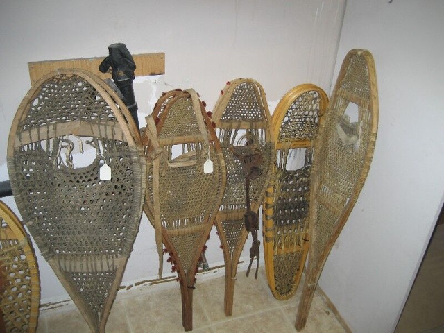 vintage wooden snowshoes- xmas decor or man cave in Other in Sault Ste. Marie