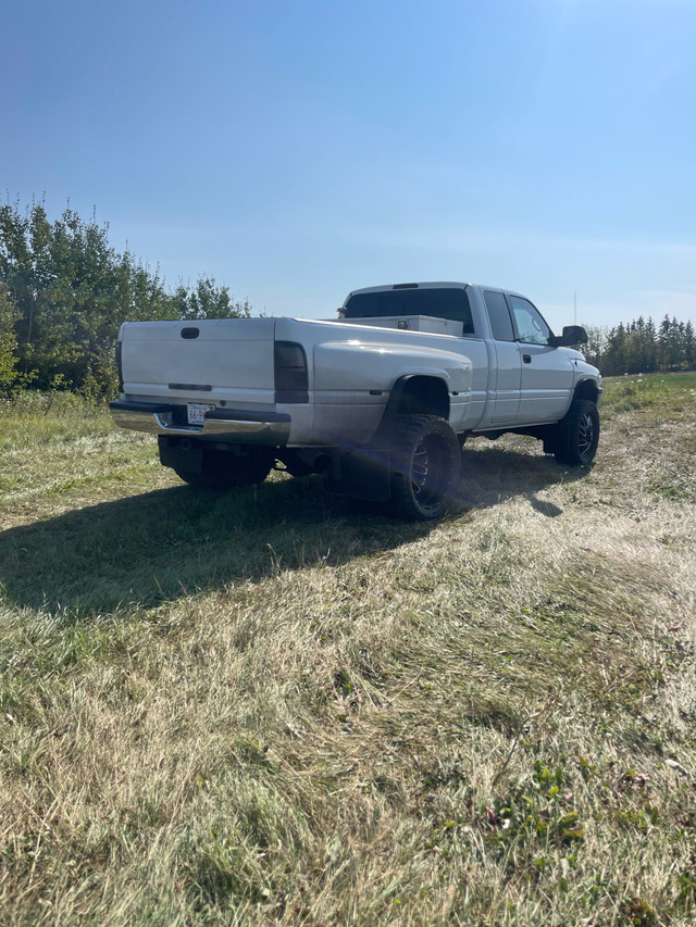 1998 Dodge 3500 12V in Cars & Trucks in Strathcona County - Image 4