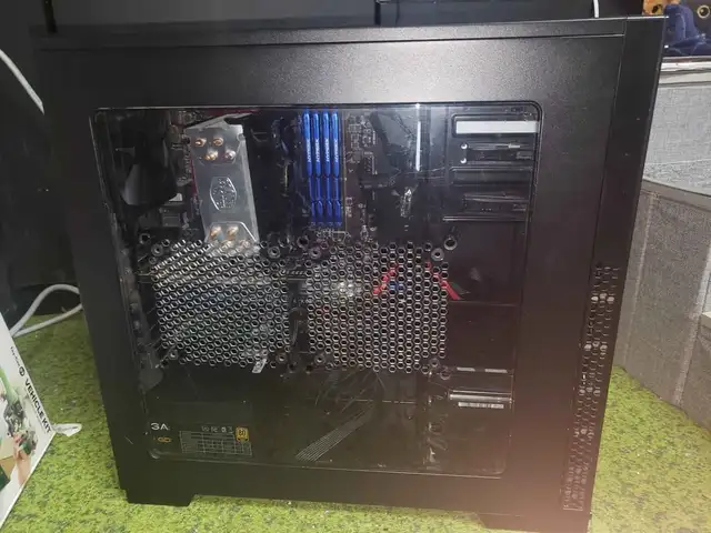 Computer Gaming414908056769679361