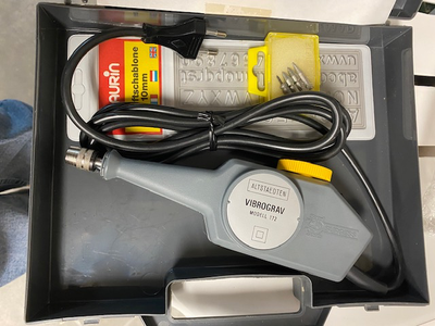 Vibrograv Engraver (made in Germany by Altstaedten 220 Volt. 50/60 hz