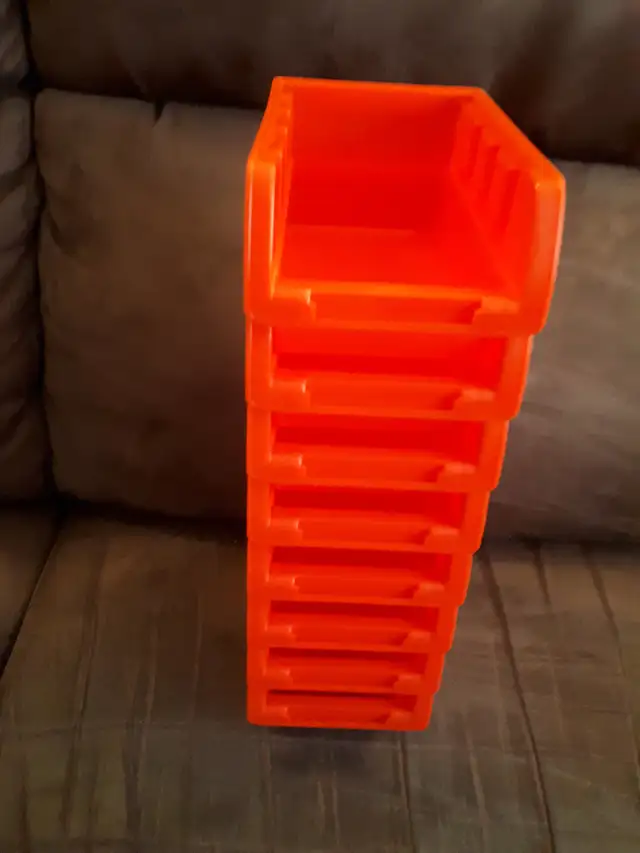 8 Wall Mount Storage Bins in Storage & Organization in Ottawa - Image 3