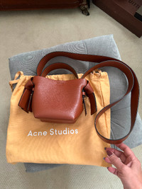 Acne Studios MUSUBI bucket bag