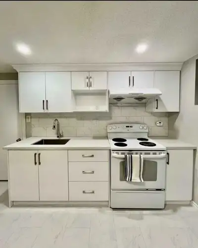 Psalm 127:1 Luxury Basement unit Clean and quiet newly renovated basement unit can be your home. Int...