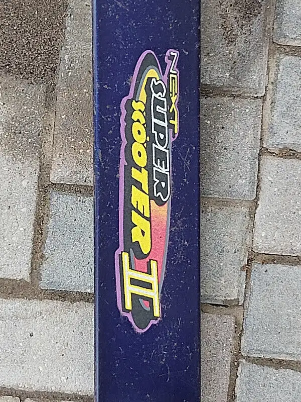 Scooter in Skates & Blades in Windsor Region - Image 4