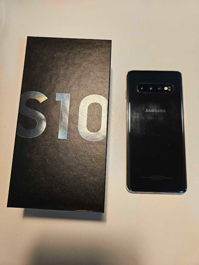 Samsung S10 Smartphone  in Cell Phones in Hamilton - Image 2