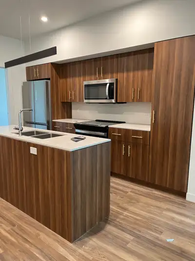 2 Bedrooms Available – Lease Takeover (July 1st or Earlier) My roommate and I are moving out and loo...